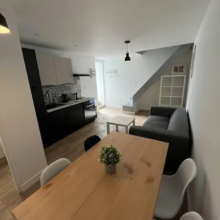 Ushuaia, Votre Refuge Cosy ランス